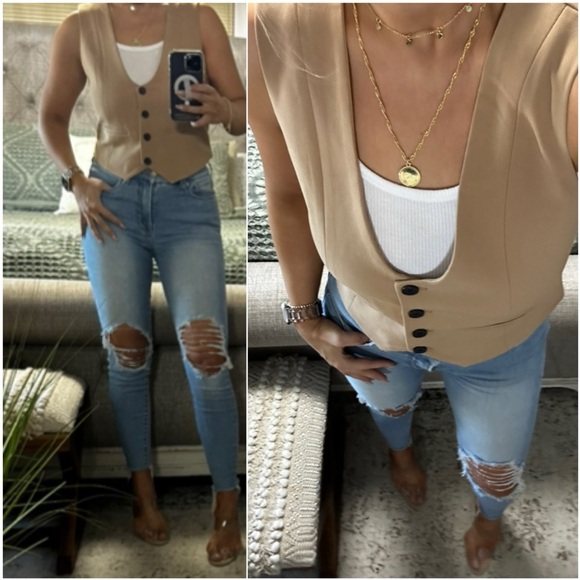 Tops - New🍁Gorgeous black button ANTHRO vest